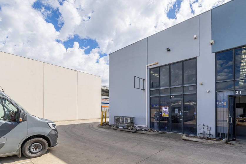 Click to view all images 30/283 Rex Road Campbellfield VIC 3061 - Image 2
