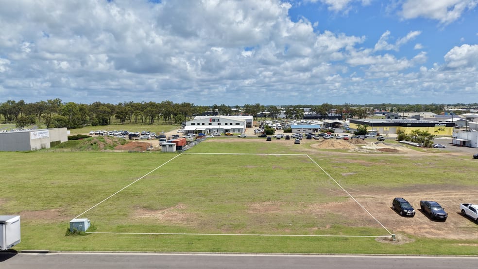 Click to view all images 23 Brickworks Circuit Svensson Heights QLD 4670 - Image 1