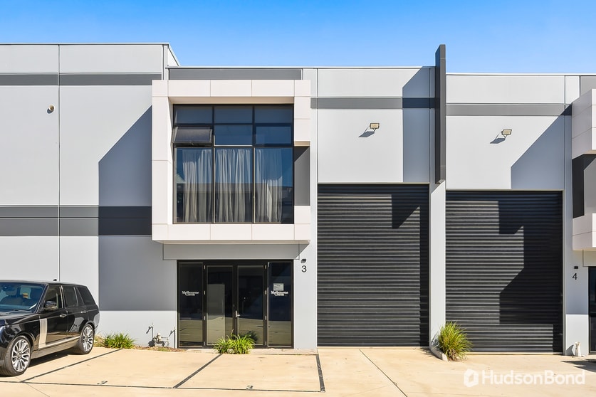 Click to view all images 3/51-57 Merrindale Drive Croydon South VIC 3136 - Image 1