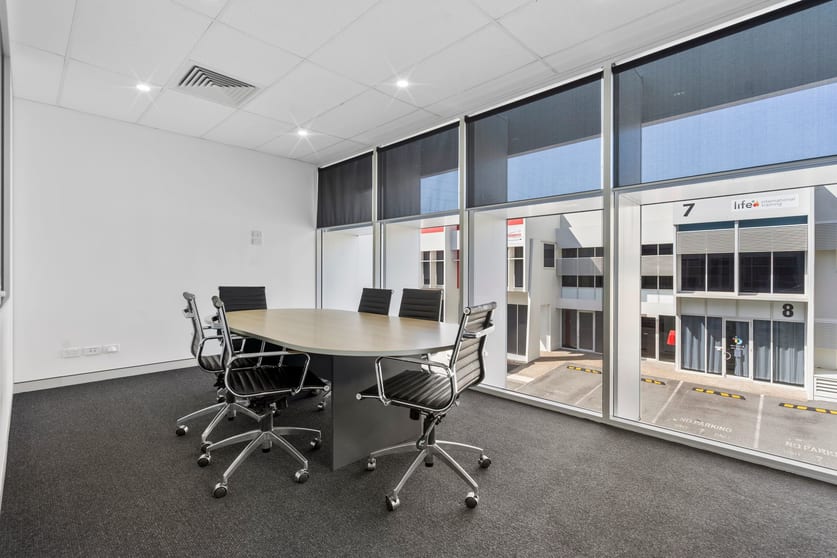 Click to view all images 3 / 23 Breene Place Morningside QLD 4170 - Image 3