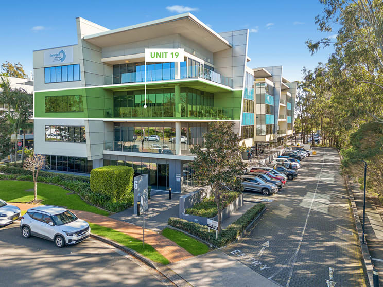 Click to view all images Suite 19/6 Meridian Place Bella Vista NSW 2153 - Image 3