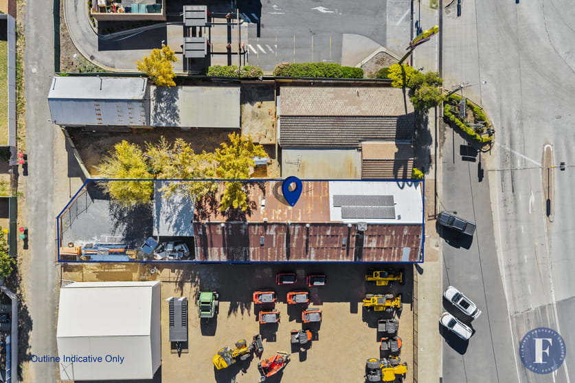 Click to view all images 21 Dowling Street Forbes NSW 2871 - Image 3