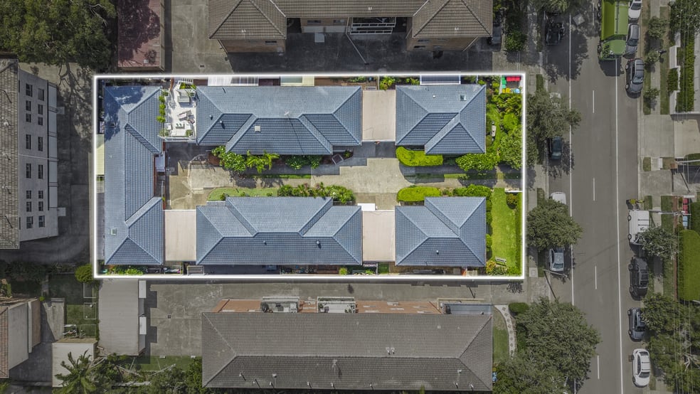 Click to view all images 11-13 Wetherill Street Narrabeen NSW 2101 - Image 3