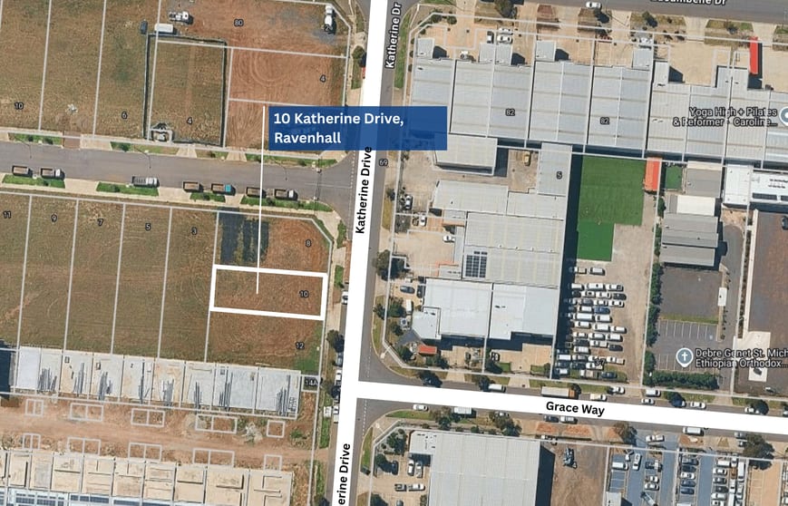 Click to view all images 10 Katherine Drive Ravenhall VIC 3023 - Image 3