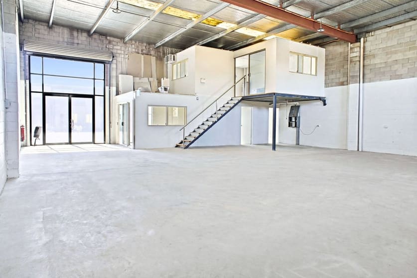 Click to view all images 2/37-39 York Road Jamisontown NSW 2750 - Image 2