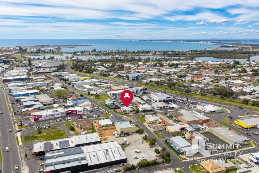Click to view all images 10 Ramsay Street Bunbury WA 6230 - Image 2