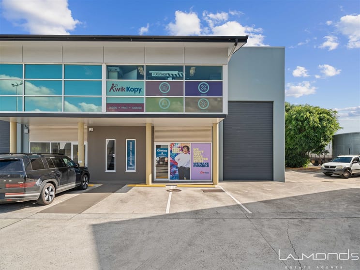 4/50 PARKER COURT Pinkenba QLD 4008 - Image 3