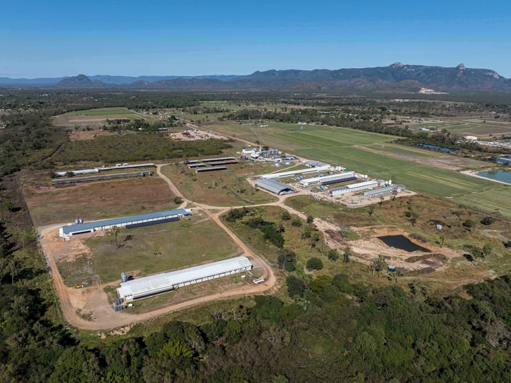 Click to view all images Gumlow QLD 4815 - Image 3