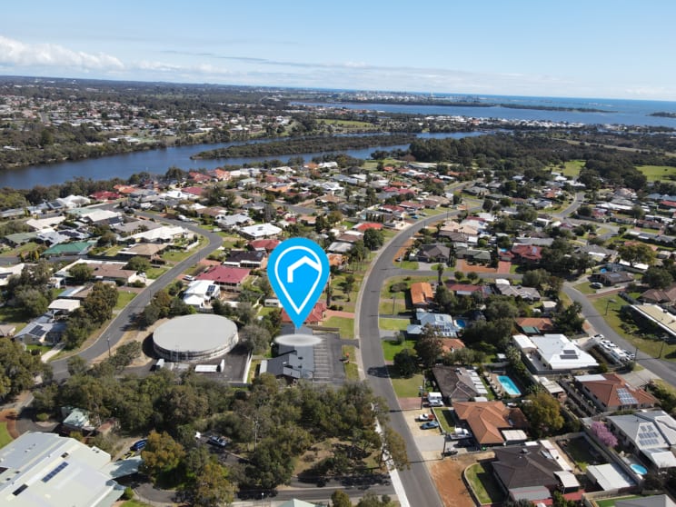 2/151 Lucy Victoria Avenue Australind WA 6233 - Image 1