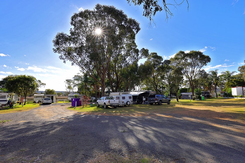 Click to view all images Warwick QLD 4370 - Image 1