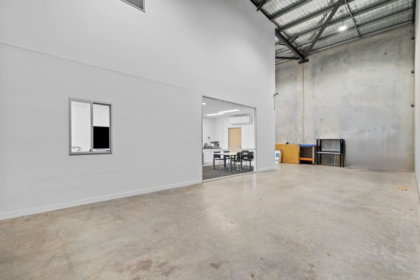 18/15 Holt Street Pinkenba QLD 4008 - Image 3