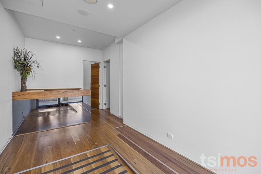 Click to view all images 5/37-39 Station Road Cheltenham VIC 3192 - Image 2