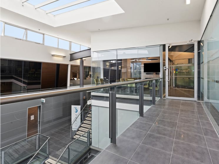 38-40/2 King Street Deakin ACT 2600 - Image 3