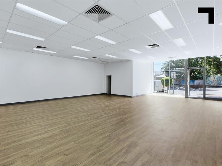 Click to view all images 81 Station Street Ferntree Gully VIC 3156 - Image 2