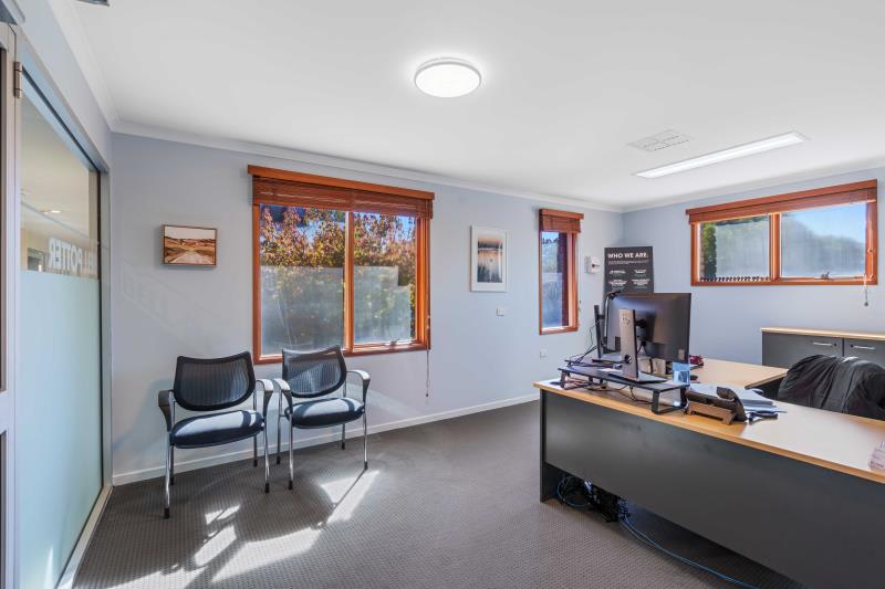 Click to view all images Suite 16/256 Anson Street Orange NSW 2800 - Image 2