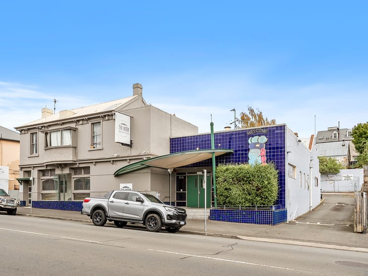 Click to view all images 251 Liverpool Street Hobart TAS 7000 - Image 3