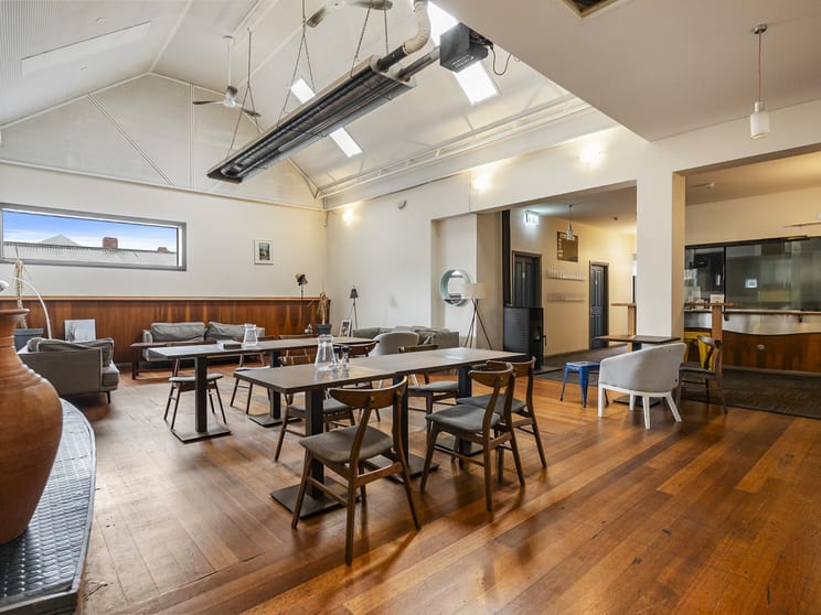 Click to view all images 251 Liverpool Street Hobart TAS 7000 - Image 2