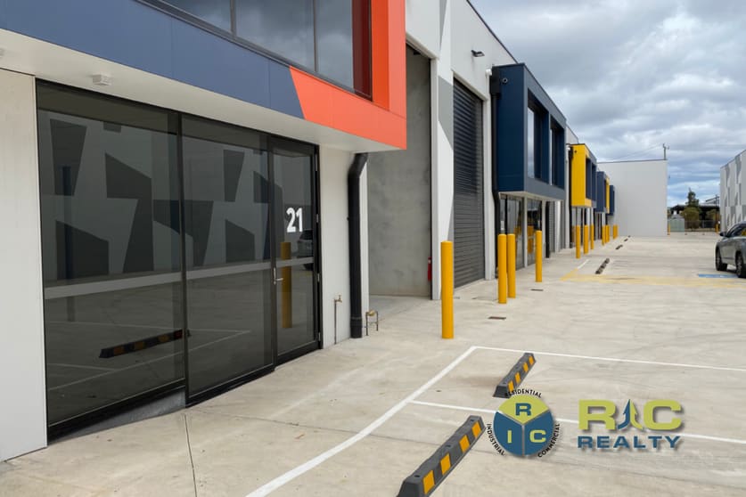 21/2 Fastline Road Truganina VIC 3029 - Image 2