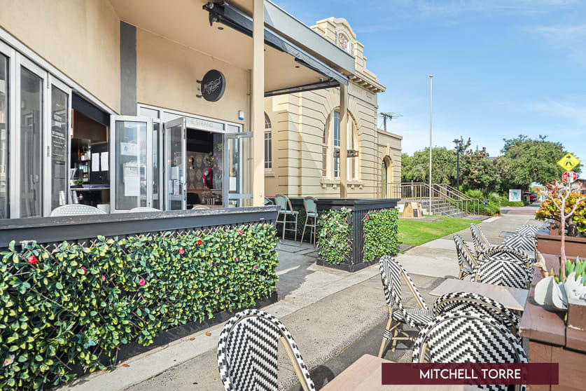 Click to view all images 2/4 The Strand Chelsea VIC 3196 - Image 3