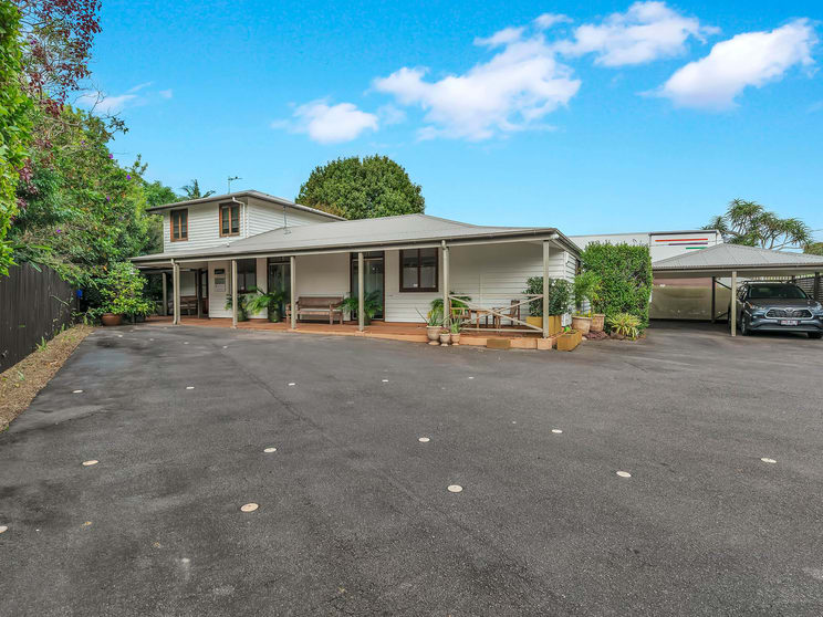 Click to view all images 24-26 Gloucester Road Buderim QLD 4556 - Image 2