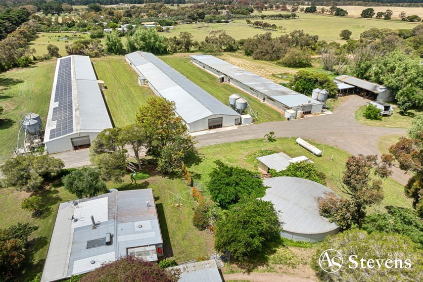 Click to view all images 322-338 Pigdon Street Portarlington VIC 3223 - Image 2