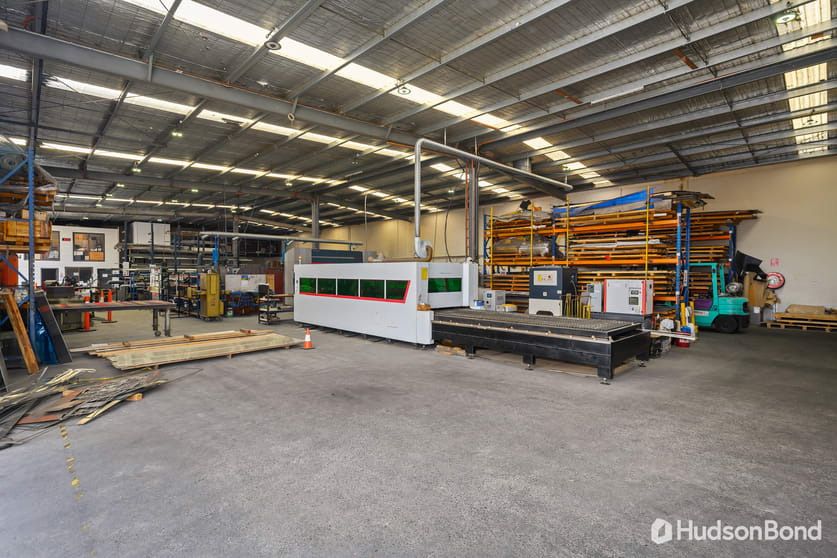 Click to view all images 11/81-83 Canterbury Road Kilsyth VIC 3137 - Image 3