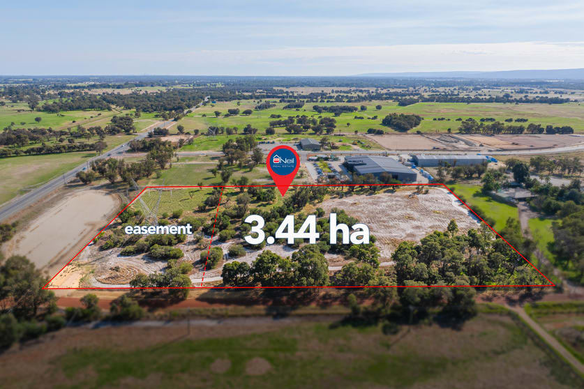 Click to view all images 210 Scott Road Mundijong WA 6123 - Image 3