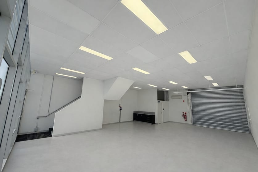 Click to view all images 4/158 Chesterville Road Cheltenham VIC 3192 - Image 2