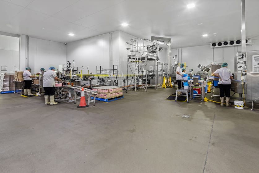 Click to view all images 9-19 Industrial Place Yandina QLD 4561 - Image 3