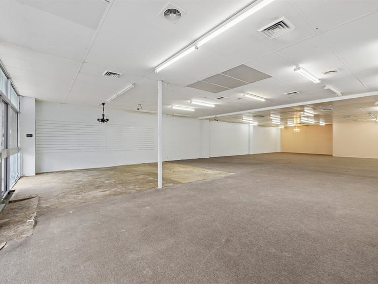Click to view all images 101 Bolsover Street Rockhampton City QLD 4700 - Image 3