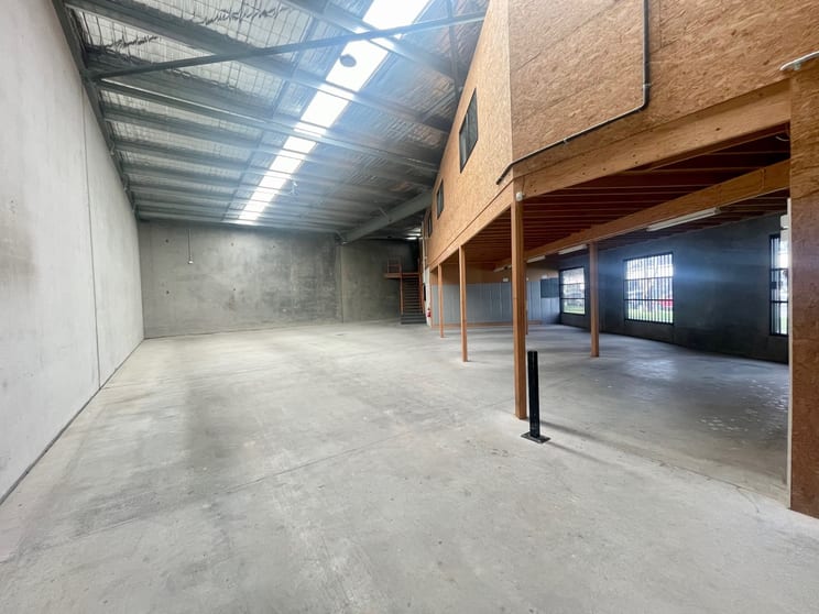 Click to view all images Unit 16/22 Reliance Drive Tuggerah NSW 2259 - Image 3