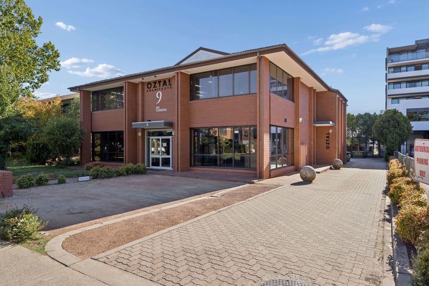Click to view all images 9 Torrens Street Braddon ACT 2612 - Image 1