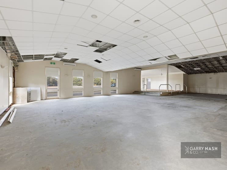 Click to view all images 84 Murdoch Road Wangaratta VIC 3677 - Image 2