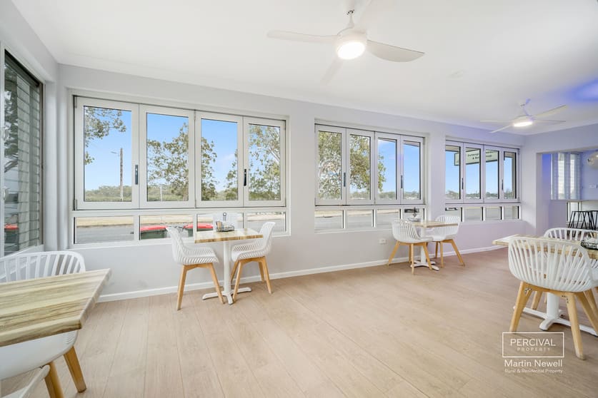 Click to view all images 68 The Boulevarde Laurieton NSW 2443 - Image 3