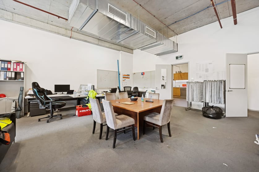 Click to view all images 161 & 167 Emu Bank Belconnen ACT 2617 - Image 4