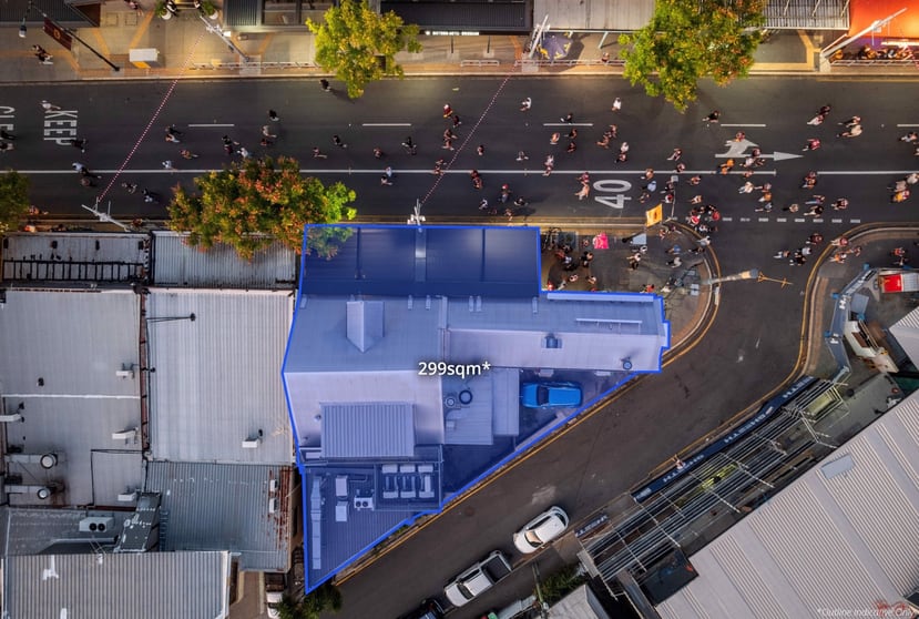 Click to view all images 18-26 Caxton Street Petrie Terrace QLD 4000 - Image 2