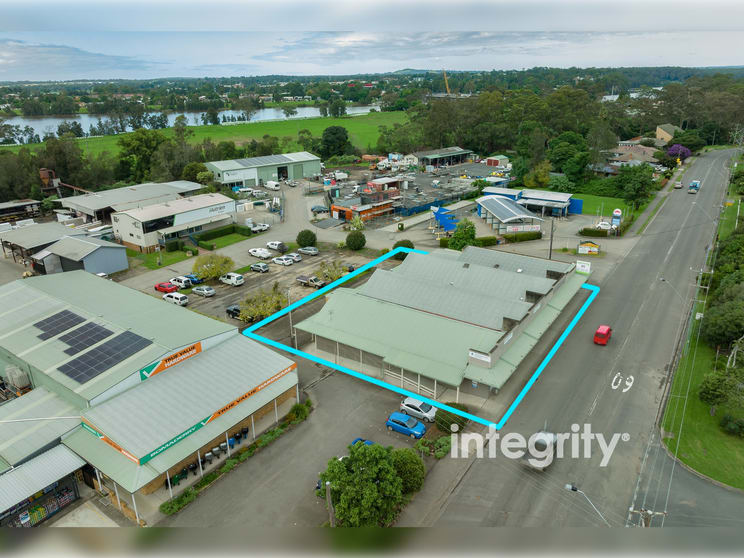8 Worthington Way Bomaderry NSW 2541 - Image 2