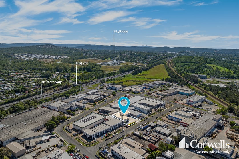 Click to view all images 9 Ryecroft Street Carrara QLD 4211 - Image 3