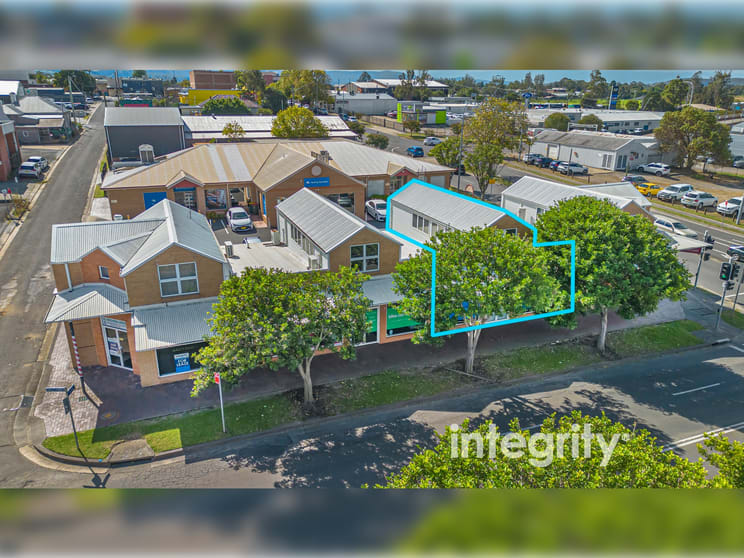 Click to view all images 3/85 Worrigee Street Nowra NSW 2541 - Image 2