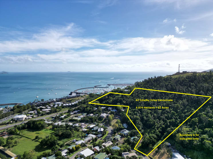 Click to view all images 62 Eshelby Drive Cannonvale QLD 4802 - Image 3