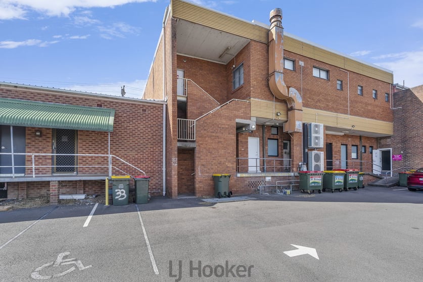 Click to view all images 4/35 Main Road Boolaroo NSW 2284 - Image 3