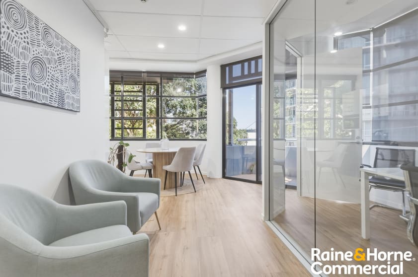 Click to view all images 13/83 Leichhardt Street Spring Hill QLD 4000 - Image 3