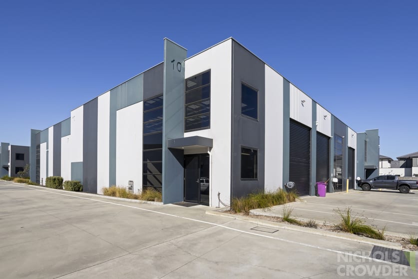 Click to view all images 10/75 Clifton Grove Carrum Downs VIC 3201 - Image 1