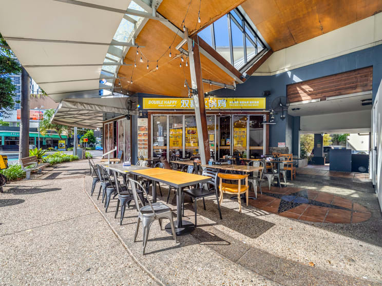 Click to view all images 4/220 Melbourne Street South Brisbane QLD 4101 - Image 1