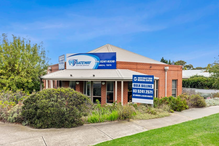 Click to view all images 198 South Valley Road Highton VIC 3216 - Image 1