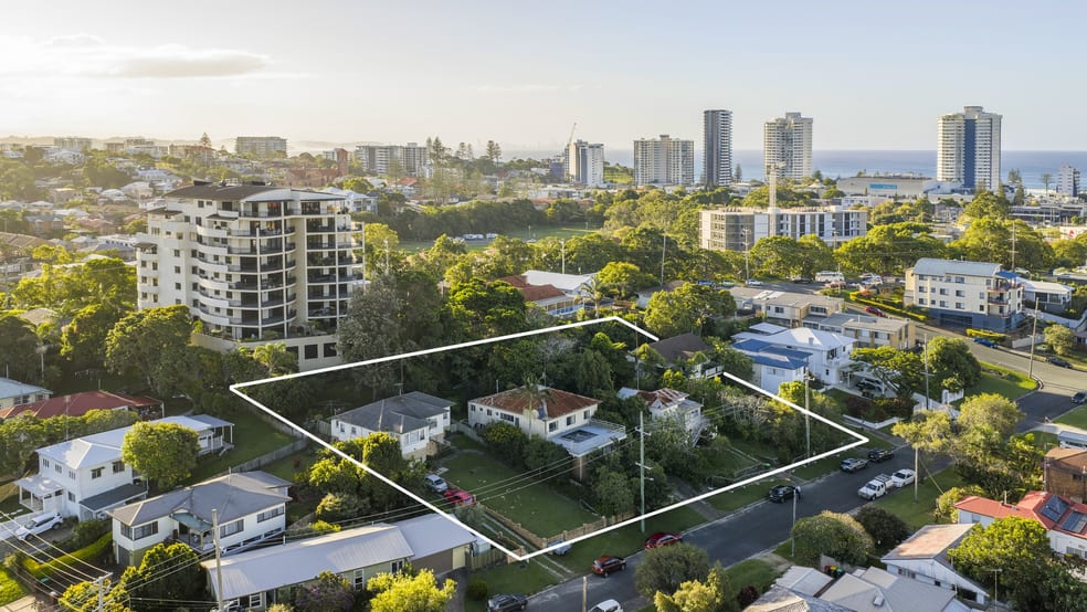 Click to view all images 7-13 Pearl Street Tweed Heads NSW 2485 - Image 1