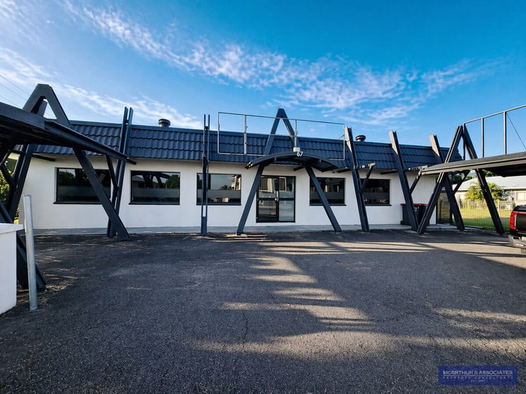 Click to view all images 67 Elphinstone Street Berserker QLD 4701 - Image 1