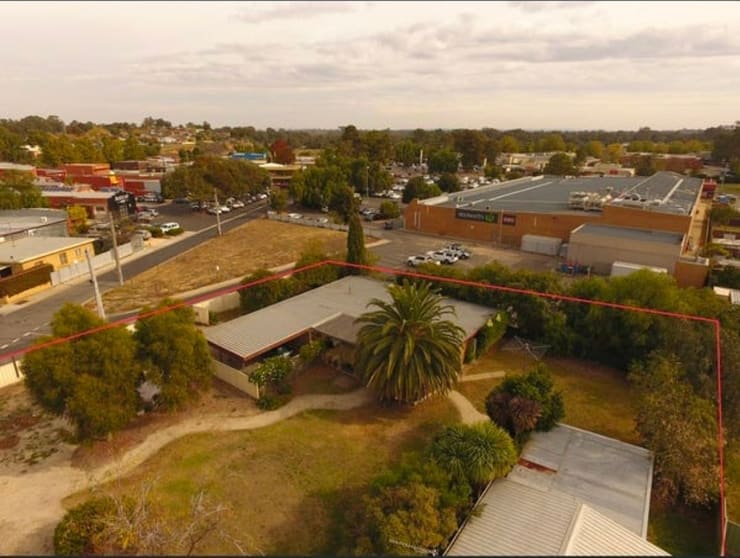 Click to view all images 16-18 HARDING STREET Seymour VIC 3660 - Image 3