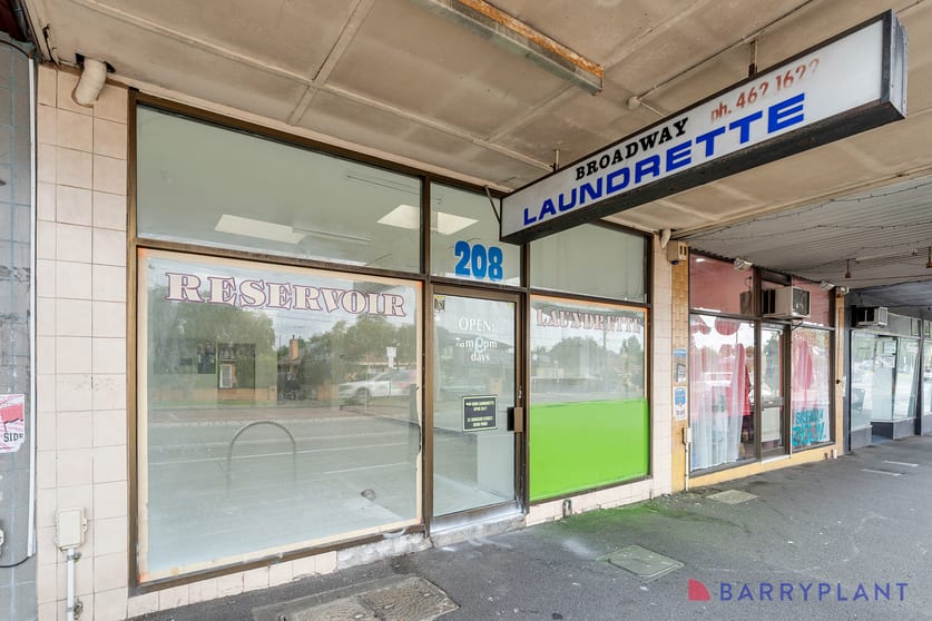 Click to view all images 208 Broadway Reservoir VIC 3073 - Image 3