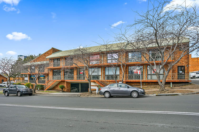 Suite 5/25 Victoria Street Wollongong NSW 2500 - Image 1